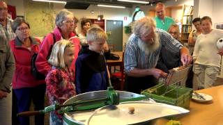 Woerden 2015 Imker Chris Van Iersel Op Het Landgoed Bredius