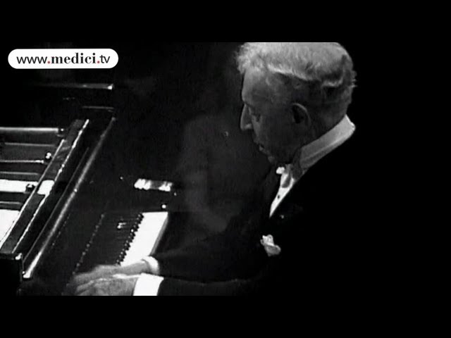 Time machine: April 18, 1940: Arthur Rubinstein plays Augusta concert