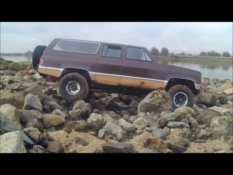 vaterra-ascender-chevy-k20-suburban-#2