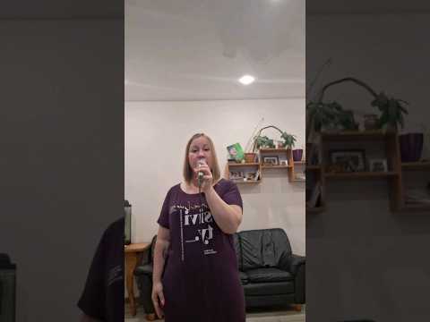 Останусь...     #cover #family #musicfamily #singer #останусь #город312 #музыка #группа #musicvideo