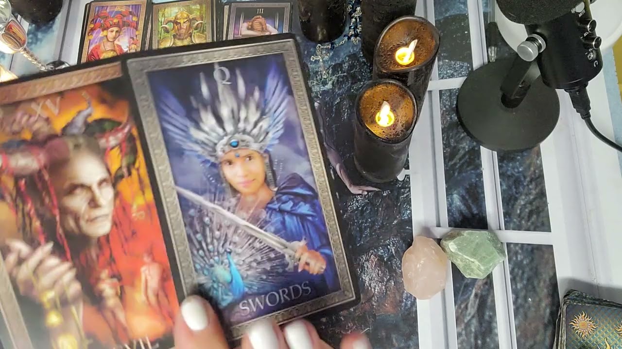 TAURUS ♉ 🐂 SOMEONE  🆕  IS MAKING A DECISION TO SHOW