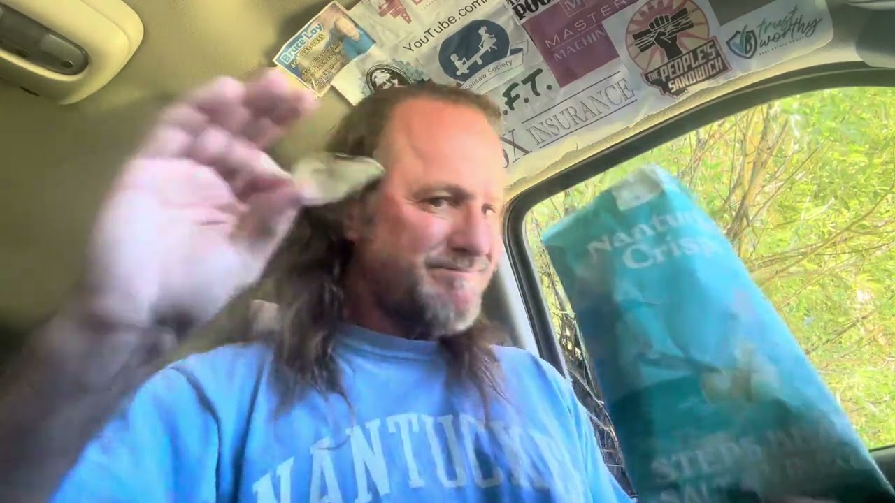 Nantucket Crisps Steps Beach Salt & Vinegar Potato Chip Review - 