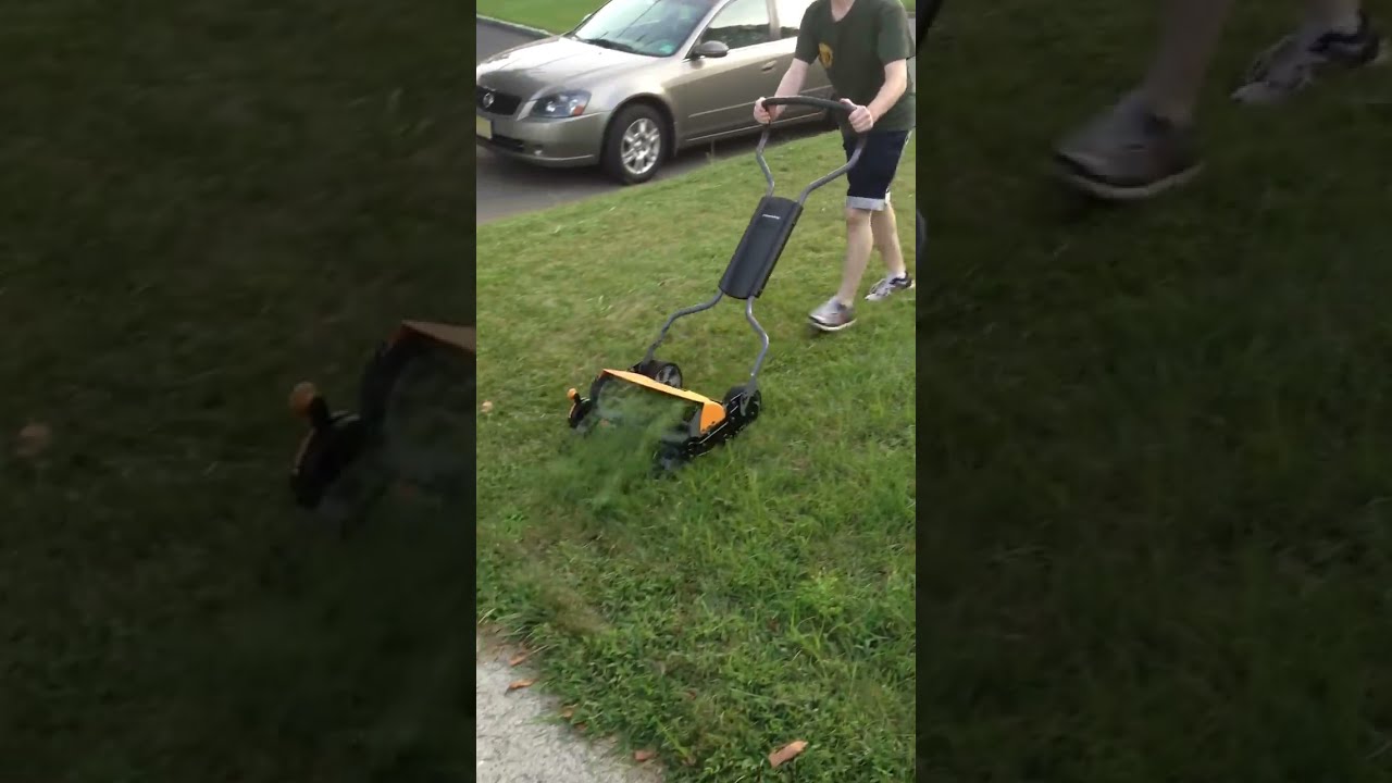 Fiskars StaySharp Max Reel Mower In Thick Grass