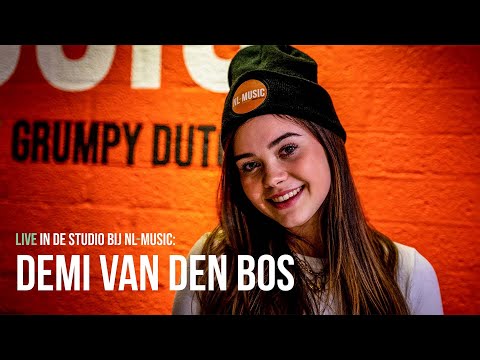 Demi van den Bos live bij NL-MUSIC