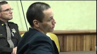 Robbery suspect dismisses attorney