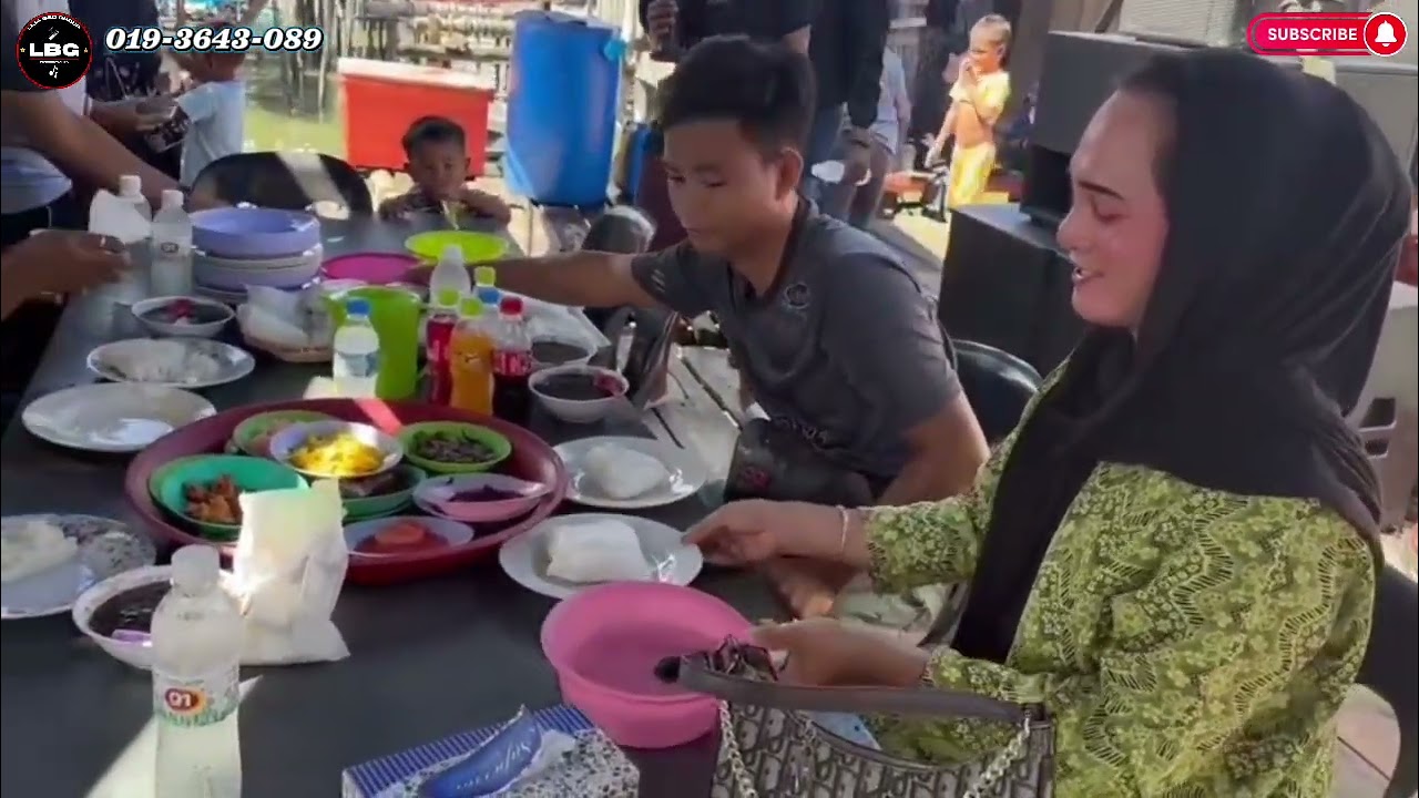 USULAN2 C TEMBOANI Penyanyi ANALISA🎤 vs HAMZZ 🎹 (L.B.G) ☎️ 019-3643-089 ✅ di kampung-halo 24/12/25￼￼