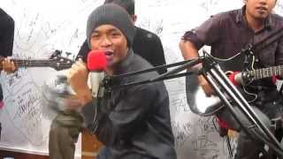 Download Gigi - Terbang Ranger Band Video MP3 Gigi - Terbang Ranger Band