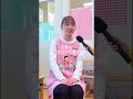 撮影のマイクに興味津々だったのでインタビュアーをお願いしてみました😆✨#アートチャイルドケア#保育園#保育所 #保育士#ほいく