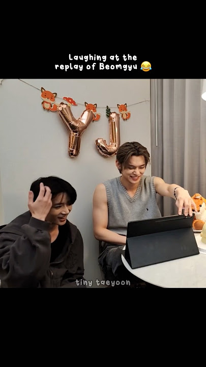 Beomgyu making a loud entrance and Yeonjun responding back loudly 🤣 #beomjun #yeonjun #beomgyu #txt