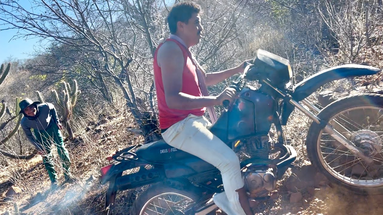 BRUTINHO E SIMÃO FAZ A TRILHA MAIS ASSUSTAD0RA DE TODAS