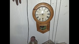 Repairing a Waterbury school house mini clock (Daintie model clock) made in the 1920s