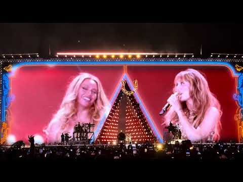 Beyonc Miley Cyrus II MOST WANTED Live Debut At The Cowboy Carter Tour In Paris 19 6 2025