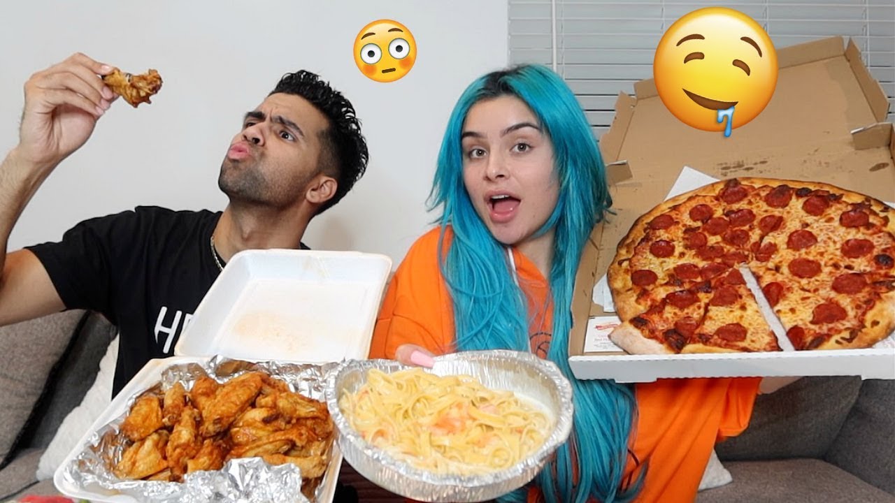 Eating too many calories at 1am * WINGS & PIZZA MUKBANG*