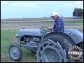 1947 Ford Model 2N - Classic Tractor Fever