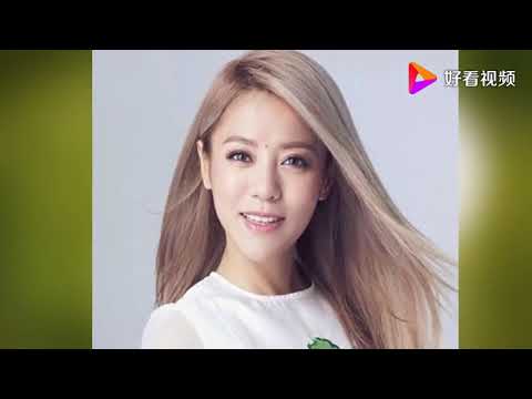 丁当演唱会不慎从舞台跌落，随后淡定出场十分敬业