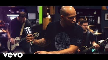 Haliwel - The World Over