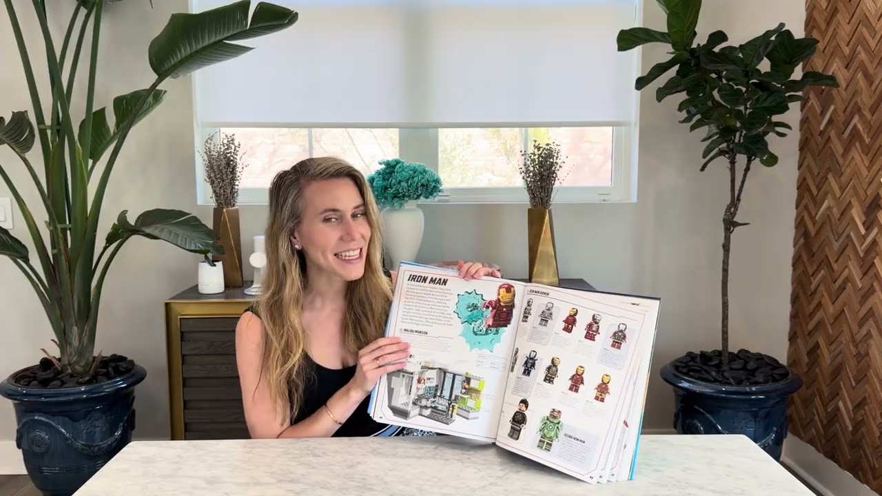 LEGO Marvel Visual Dictionary: With Exclusive Iron Man Minifigure overview