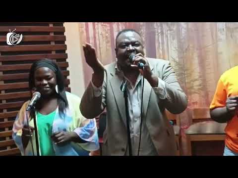 KITANA GWELE By DJ Languna Live Band Music 2025 Performance