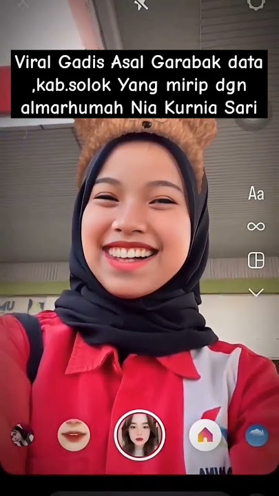 Viral!!Seorang Gadis Mirip Alm.Nia Kurnia Sari #niakurniasari #penjualgorengan #kayutanam #shorts