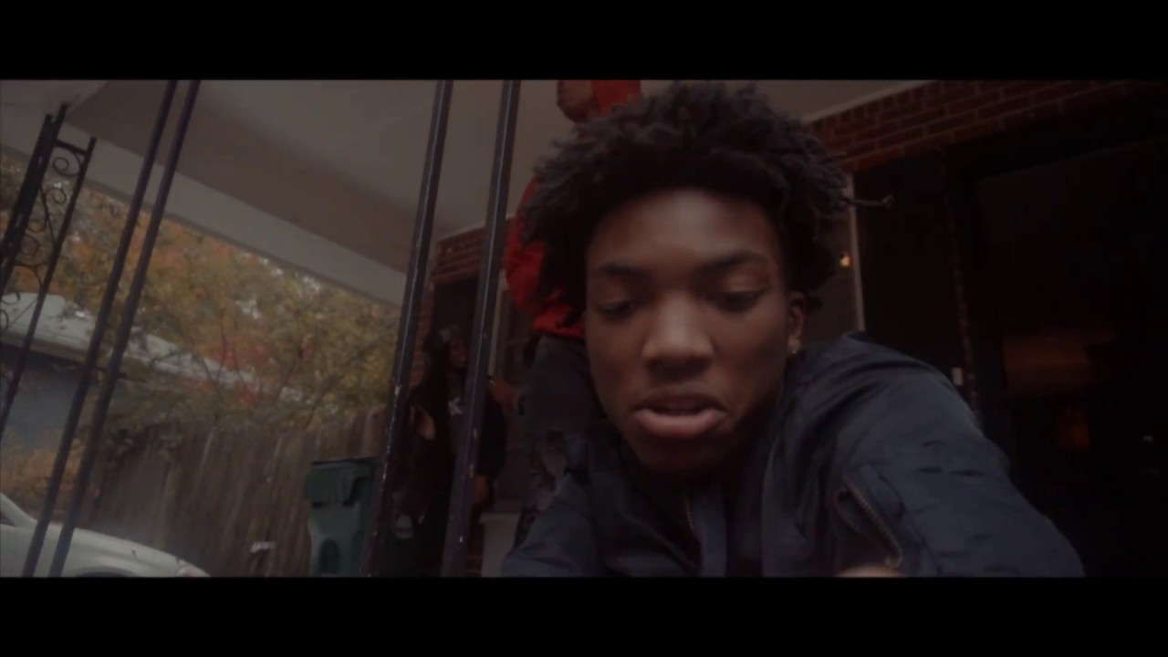 Смотреть «CalVin - C-Note$ (Official Music Video) Shot By @CamGodFilmz» на YouTube Смотреть «CalVin - C-Note$ (Official Music Video) Shot By @CamGodFilmz» на YouTube