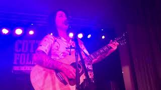 Lucy Spraggan - End Of The World LIVE - Cottingham 25/8/18