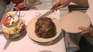 Simple Meatloaf With Gravy