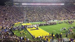 Joe Burrow 2019 LSU Sr night crowd reaction