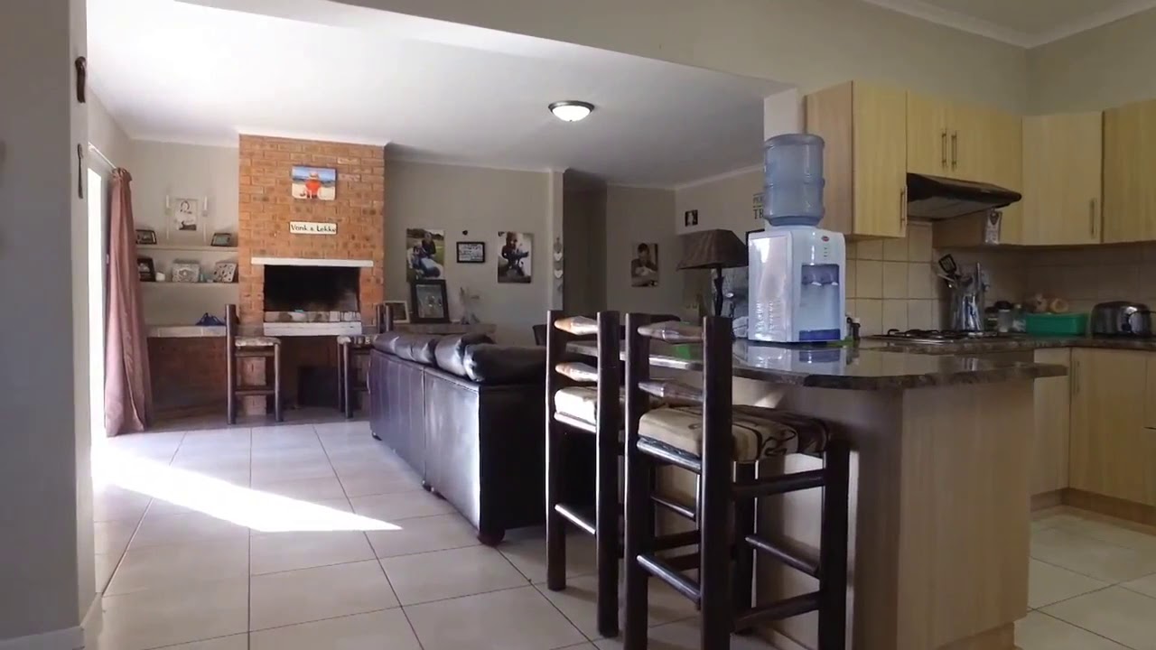 3 Bedroom House for sale in Eastern Cape Jeffreys Bay To Tsitsikamma