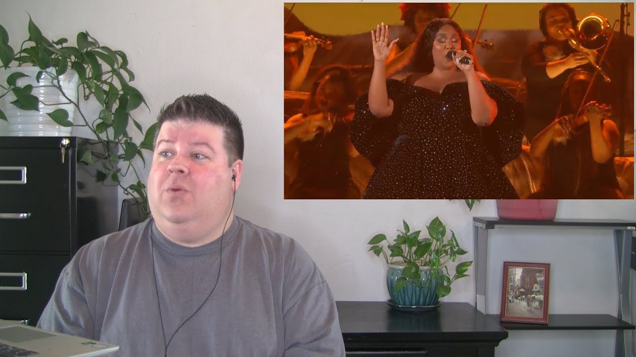 Voice Teacher Reacts to Lizzo - Cuz I Love You & Truth Hurts (Grammys 2020)