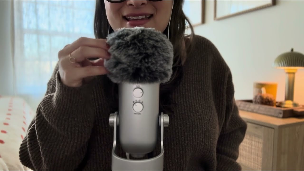 ASMR Creepy Reddit Stories On Halloween Night (whispering, fire crackling, tapping, mic scratching)