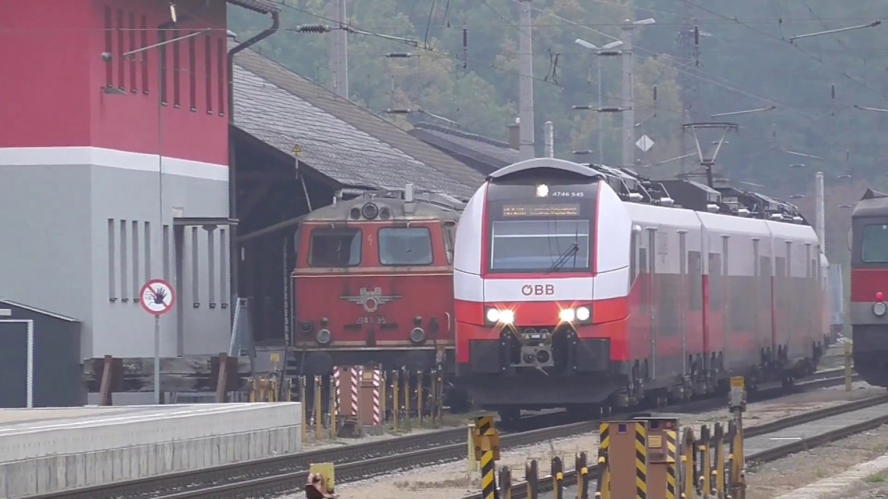 Železnice-Vlaky ve stanici České Velenice