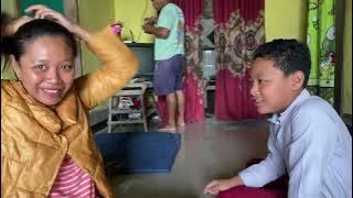 MREKSAKKE MONYO NOK GENE PAK BAMBANG GAES