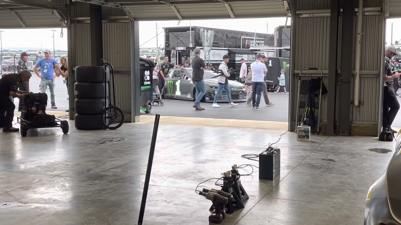 Fall 2021 Talladega Garage Experience - #1 Post Race Inspection