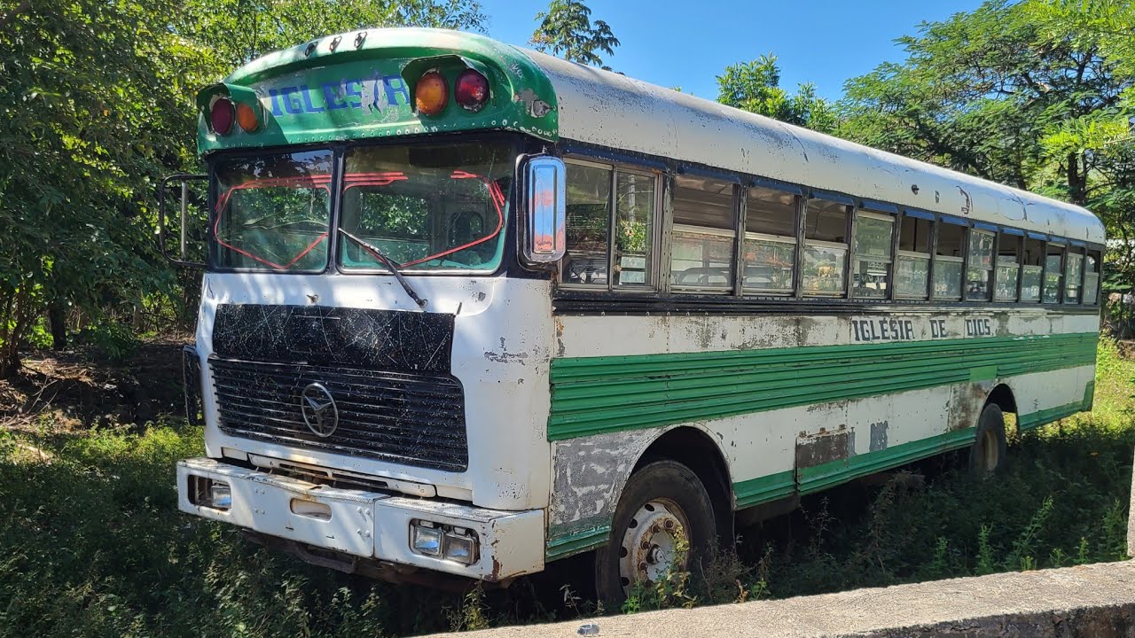 🤯MERCEDES BENZ LP 1419 con carrocería BLUE BIRD⌛|| JOYITAS DEL TRANSPORTE SALVADOREÑO 🔥