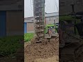 Les immeubles de grande hauteur s’élèvent du sol ; leur stabilité dépend de leurs fondations.