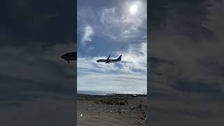 Tui 737 Landing At Tfs