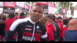 Famous Shemar Moore: Do the WRITE thing... Net Worth