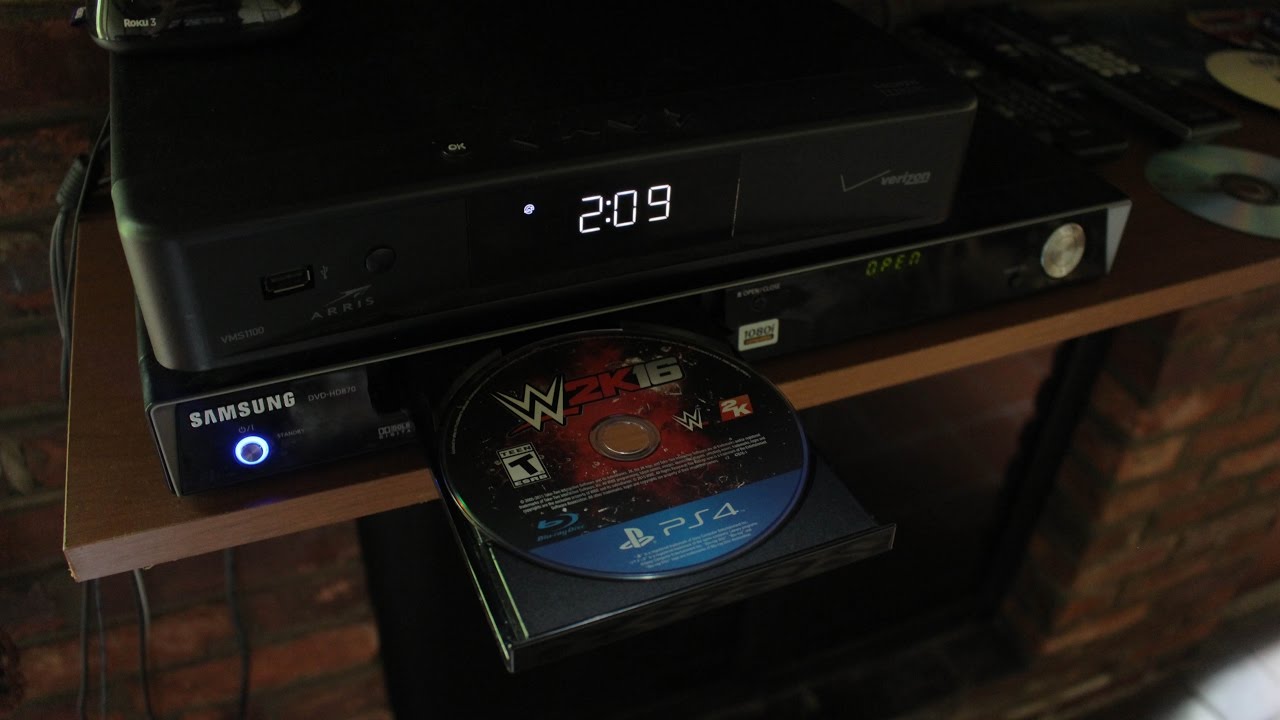 WHAT HAPPENS WHEN YOU PUT A GAME IN A DVD PLAYER? - YouTube