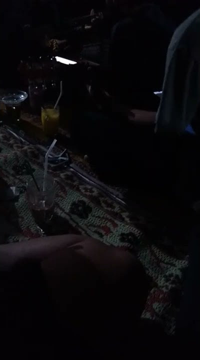 Story wa nongkrong sambil gitaran