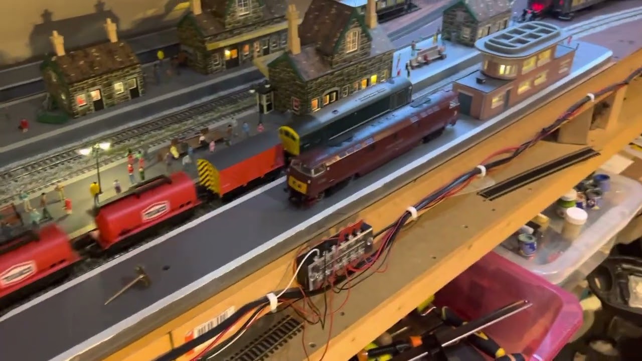 Welcome to Leach Parkway! Tour and stock overview. 🚆