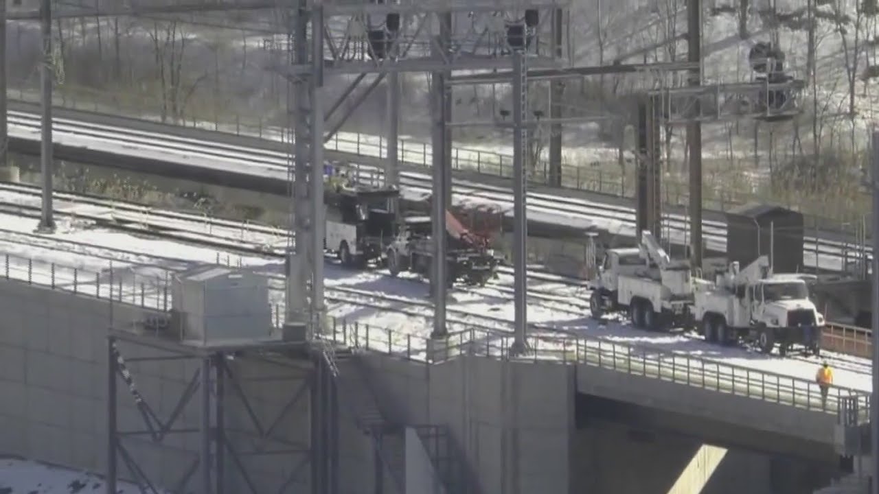 NJ Transit service suspended at Penn Station