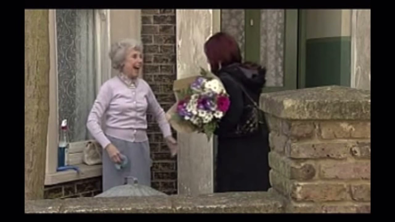 EastEnders - Kat Visits Nana Moon After Being Away, June 2005