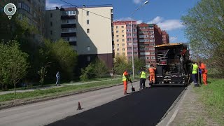 90 проблемных участков выявили весной на гарантийных дорогах Новосибирска