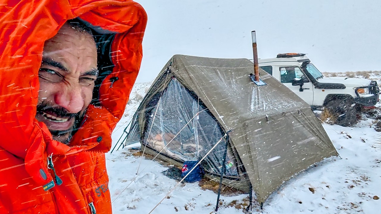 ⁣-12°C Blizzard Survival: 2 Nights Camping in a Hot Tent