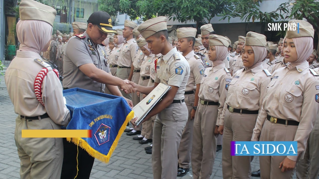 SEKILAS TENTANG SMK PENERBANGAN DHARMA WIRAWAN SIDOARJO