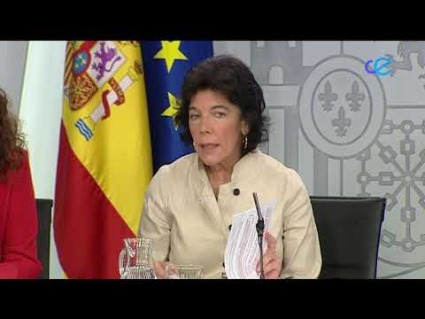 VOX considera insuficiente la cifra de 30 profesores más apuntada por el gobierno