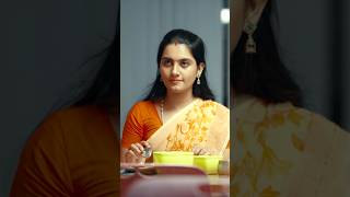 Pondatti ah Office Kuptu Ponna Ipdiya Pannuvanga...!👩🏻😳 | Shortsum l Infinitum Media