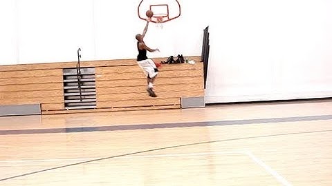 Dre Baldwin: Jab & Go Jumpstop Reverse Layup Pt. 1 | Avoiding & Finishing Over Bigger Players