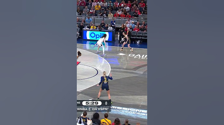 Caitlin Clark STEPBACK Three from 31 FEET 🤑 She has 20 PTS (5 3PM), 4 REB & 3 AST in 11 MIN