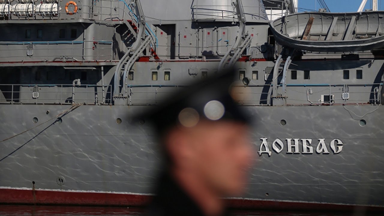 Керченский пролив военные. Корабль управления "Донбасс" u500. Корабль Донбасс ВМС Украины. Судно Донбасс ВМС. Донбасс корабль управления.